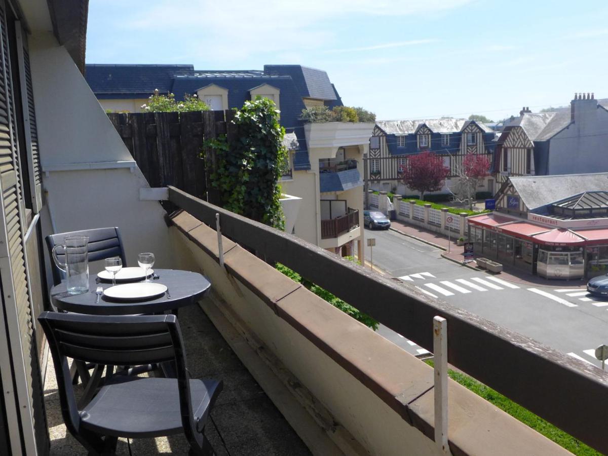 Apartment Olympe-1 Cabourg Exterior photo